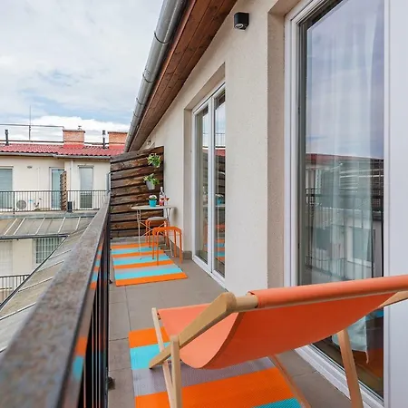 Homey Apartamento *